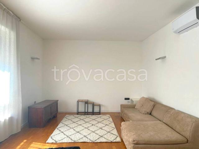 Appartamento in affitto a Milano via Vittoria Colonna, arredato, giardino, terrazzo TrovaCasa