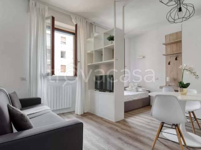 Appartamento in affitto a Milano via Vittoria Colonna, De Angeli