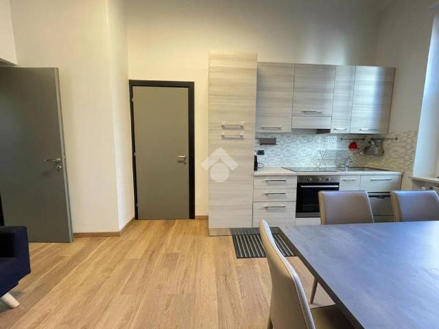 Appartamento in affitto a Milano via Vincenzo da Filicaia, 5, parzialmente arredato, ascensore, doppia esposizione TrovaCasa