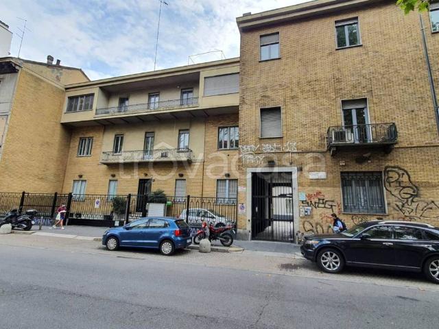 Appartamento in affitto a Milano viale Tibaldi, 28, arredato, terrazzo, libero subito TrovaCasa