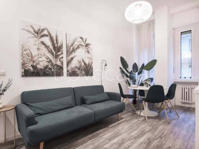 Appartamento in affitto a Milano viale Tunisia, arredato, centrale, cucina a vista TrovaCasa