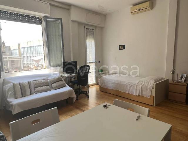 Appartamento in affitto a Milano viale Bligny, 16, arredato, vista panoramica, ascensore TrovaCasa