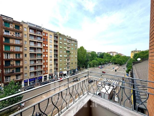 Appartamento in affitto a Milano viale Carlo Troya, 5, arredato, vista panoramica, ascensore TrovaCasa