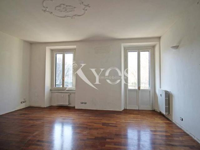 Appartamento in affitto a Milano viale Cassiodoro 12, non arredato/vuoto, ascensore, cantina TrovaCasa