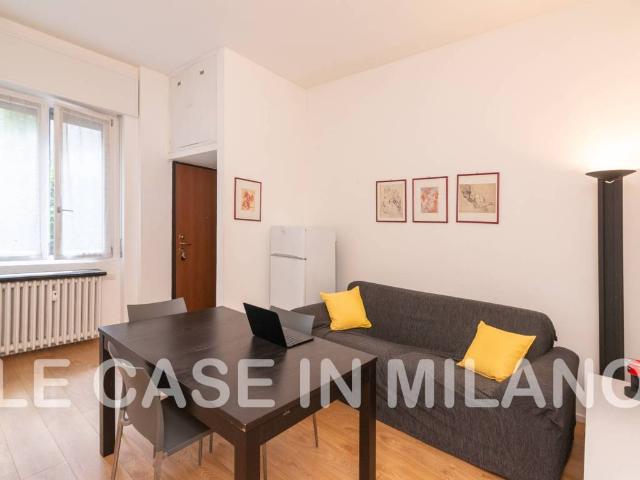 Appartamento in affitto a Milano viale Coni Zugna, 19, arredato, ristrutturato, bagno finestrato TrovaCasa