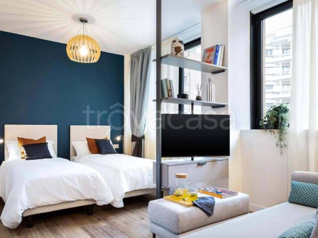 Appartamento in affitto a Milano viale Corsica, arredato, studio TrovaCasa