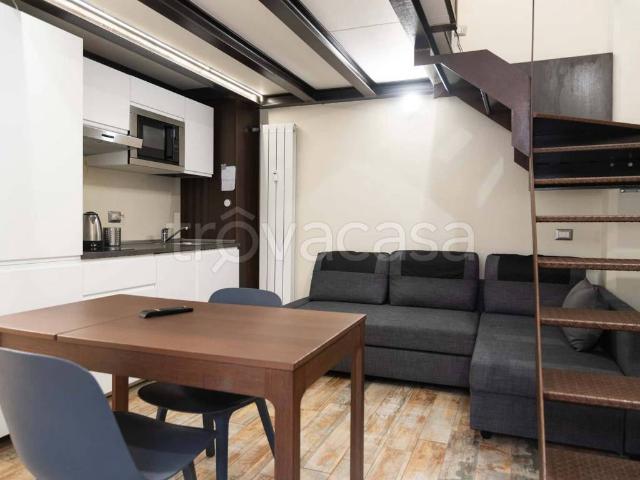 Appartamento in affitto a Milano viale Daniele Ranzoni, arredato, cucina a vista TrovaCasa