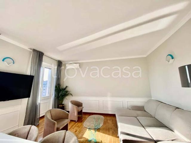 Appartamento in affitto a Milano viale Gabriele d'Annunzio, arredato, balcone, cucina abitabile TrovaCasa