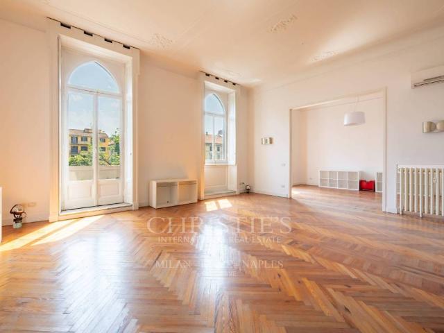 Appartamento in affitto a Milano viale Luigi Majno, parzialmente arredato, balcone, cucina abitabile TrovaCasa
