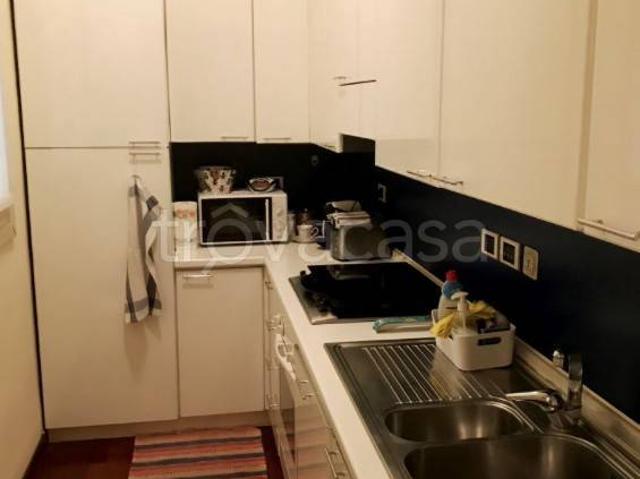 Appartamento in affitto a Milano viale Piave, ascensore, doppia esposizione, aria condizionata TrovaCasa