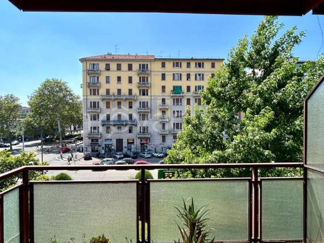 Appartamento in affitto a Milano viale Romolo, 2, arredato, giardino privato, luminoso TrovaCasa