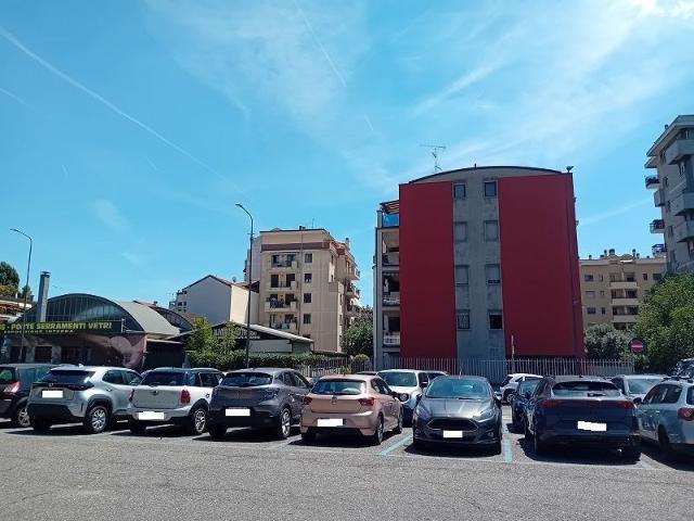 Appartamento in affitto a Milano, Affori