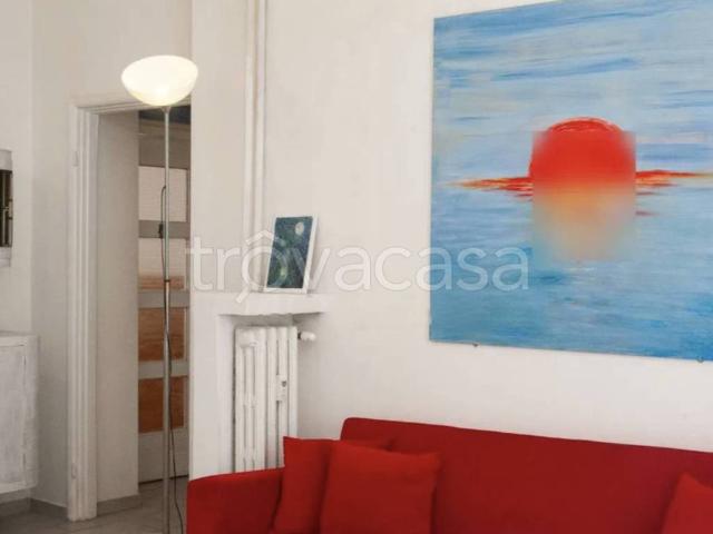 Appartamento in affitto a Milano, balcone TrovaCasa