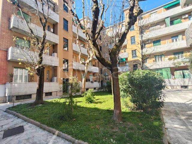 Appartamento in affitto a Milano, buono stato, cantina, senza ascensore TrovaCasa