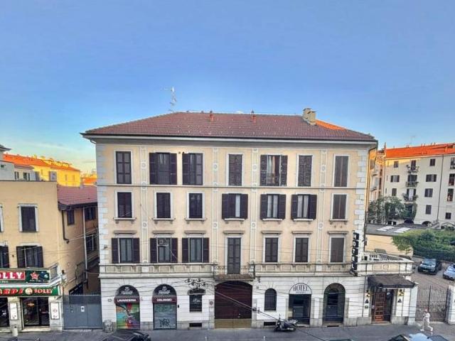 Appartamento in affitto a Milano corso Cristoforo Colombo, Navigli Darsena