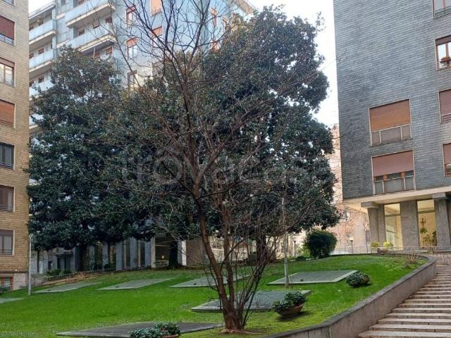Appartamento in affitto a Milano corso Lodi, 83, arredato, terrazzo, immobile di prestigio TrovaCasa
