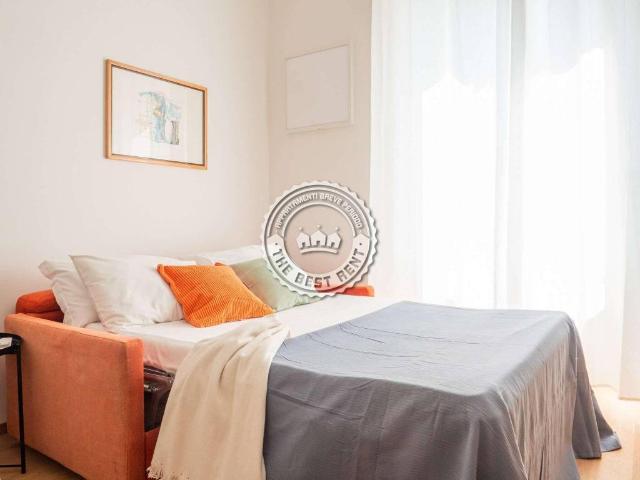 Appartamento in affitto a Milano corso Plebisciti 9, arredato, cucina a vista, box doccia TrovaCasa