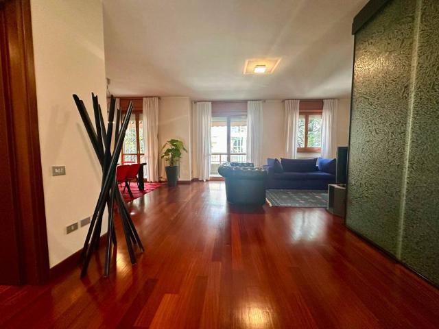 Appartamento in affitto a Milano MI