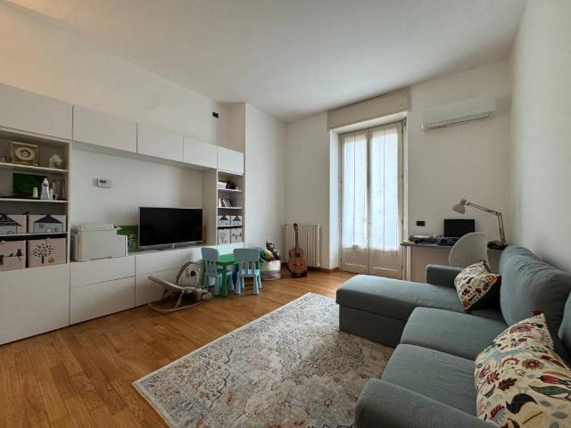 Appartamento in affitto a Milano MI