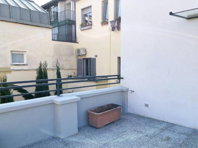 Appartamento in affitto a Milano MI