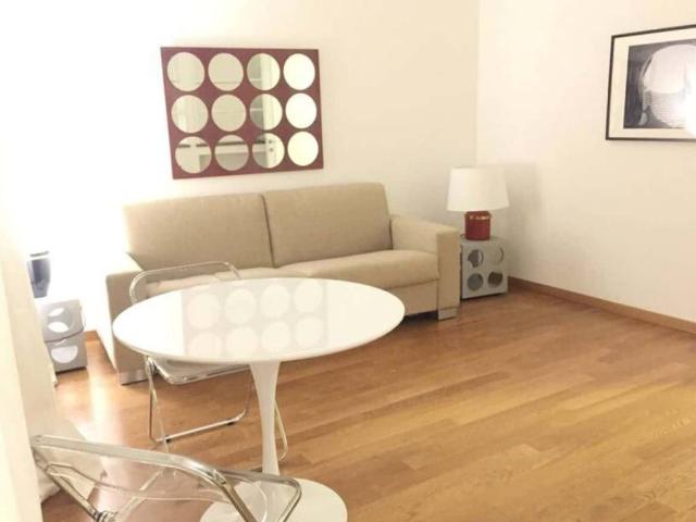 Appartamento in affitto a Milano MI