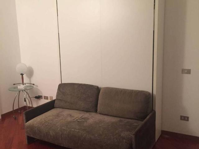 Appartamento in affitto a Milano MI
