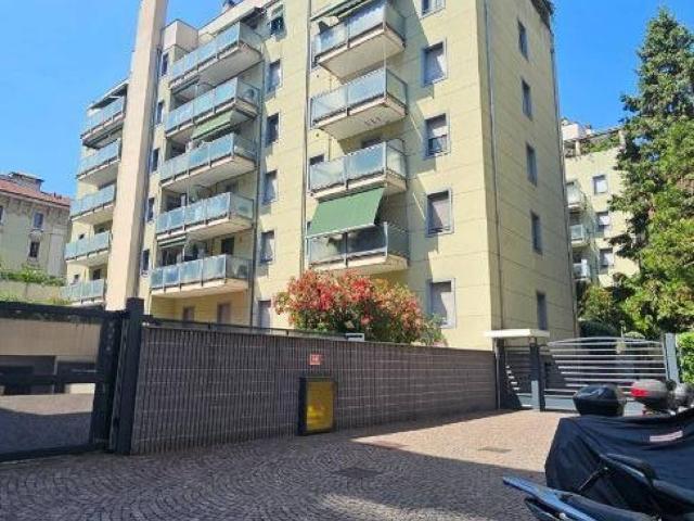 Appartamento in affitto a Milano MI