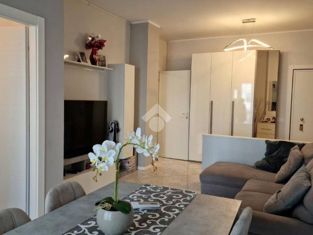 Appartamento in affitto a Milano MI