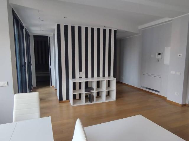 Appartamento in affitto a Milano MI