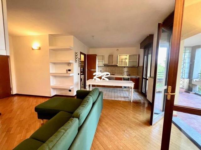 Appartamento in affitto a Milano MI