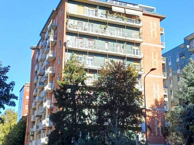 Appartamento in affitto a Milano MI