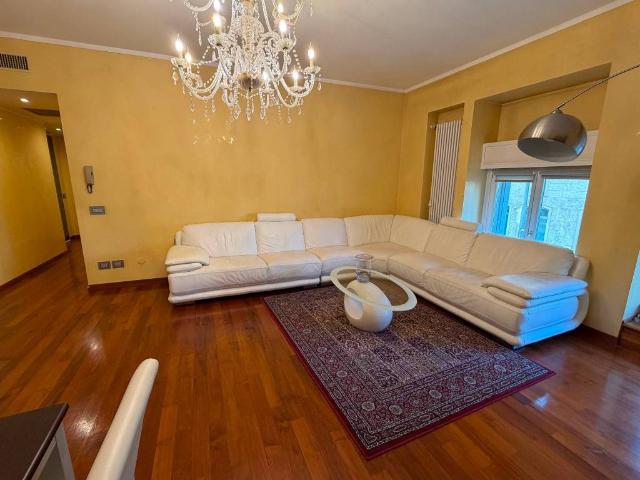 Appartamento in affitto a Milano MI