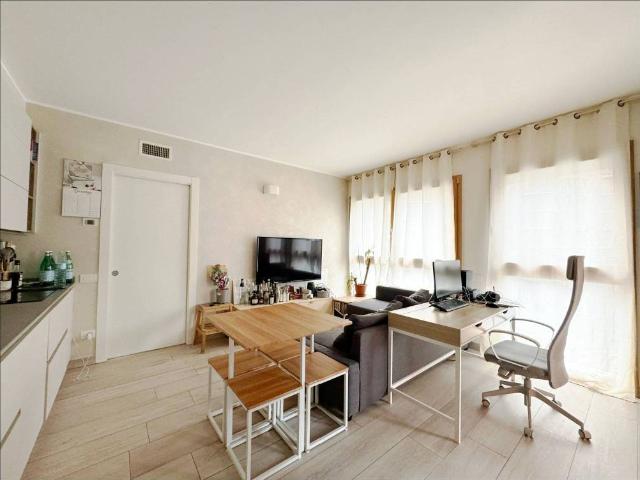 Appartamento in affitto a Milano MI
