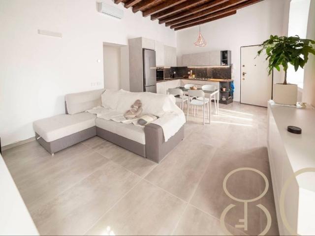 Appartamento in affitto a Milano MI
