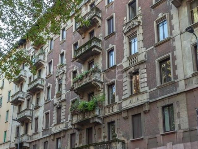 Appartamento in affitto a Milano piazza Giuseppe Grandi, 4, parzialmente arredato, ascensore, buono stato TrovaCasa