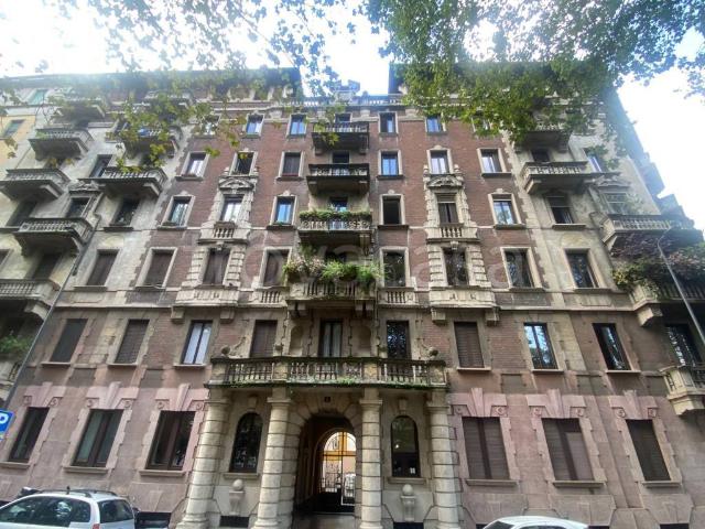 Appartamento in affitto a Milano piazza Giuseppe Grandi, 4, parzialmente arredato, libero subito, esposizione interna TrovaCasa