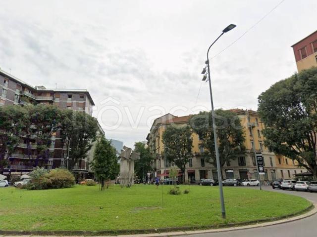 Appartamento in affitto a Milano piazza Santa Maria alla Fontana, 1, arredato, ristrutturato, vicinanze negozi TrovaCasa