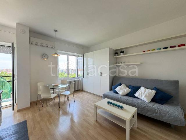 Appartamento in affitto a Milano piazzale Tripoli, 11, arredato, vista panoramica, ultimo piano TrovaCasa