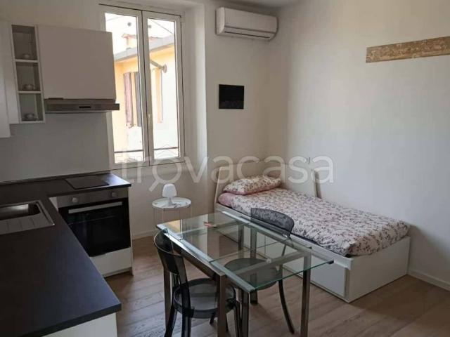 Appartamento in affitto a Milano piazzale Libia, arredato, angolo cottura, studio TrovaCasa