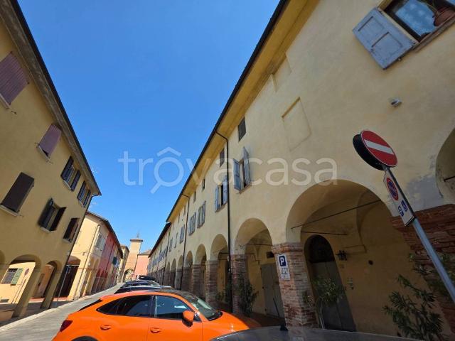 Appartamento in affitto a Minerbio via Borgo, arredato, riscaldamento autonomo, lavatrice TrovaCasa