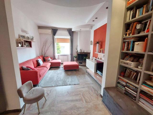 Appartamento in affitto a Modena