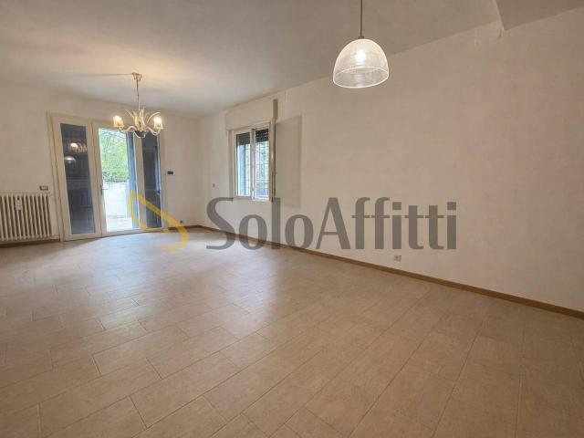 Appartamento in affitto a Modena