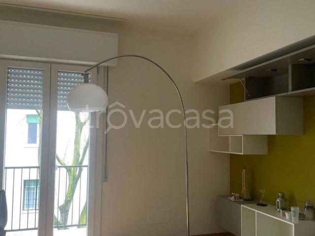 Appartamento in affitto a Modena via Archimede, arredato, box, ristrutturato TrovaCasa