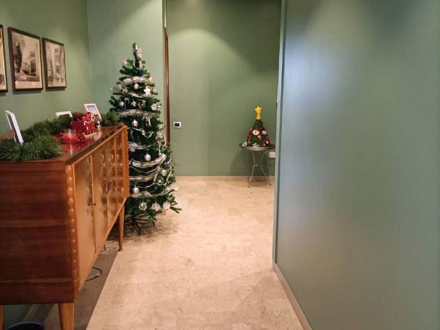 Appartamento in affitto a Modena via Pietro Giardini, arredato, terrazzo, riscaldamento centralizzato TrovaCasa