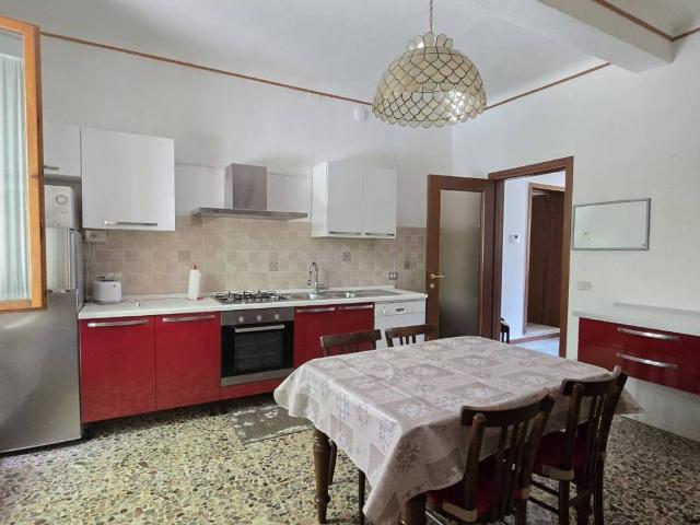 Appartamento in affitto a Modena MO