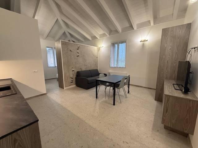 Appartamento in affitto a Modena MO