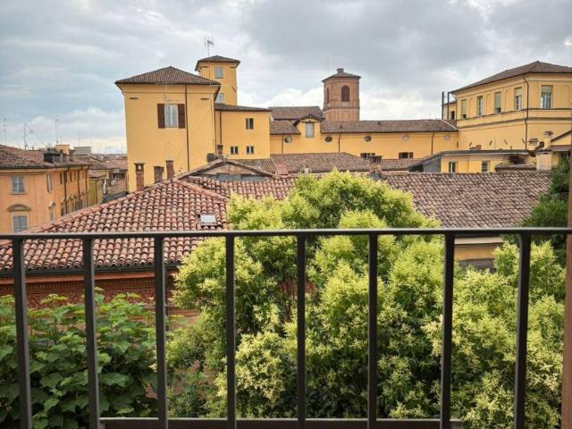 Appartamento in affitto a Modena MO