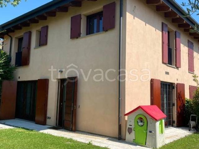 Appartamento in affitto a Modena strada Collegara, San Damaso