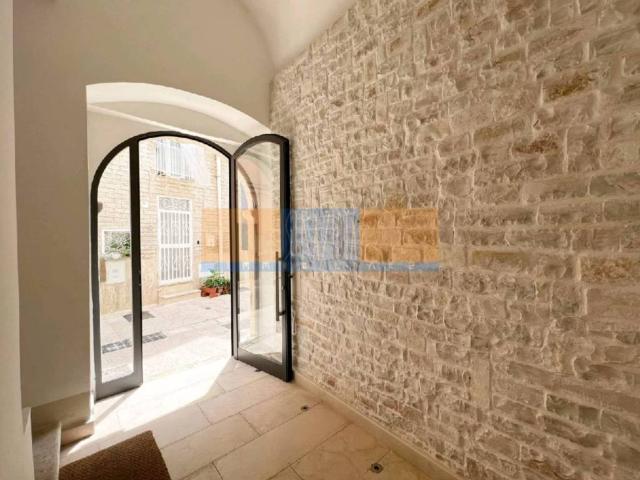 Appartamento in affitto a Modugno, arredato, riscaldamento autonomo, balcone TrovaCasa