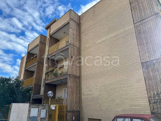 Appartamento in affitto a Modugno via Hermada, 36, arredato, ascensore, tripla esposizione TrovaCasa